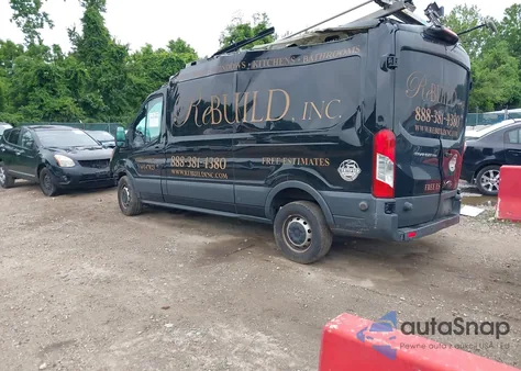 2018 Ford Transit-250 z USA, uszkodzony, nr VIN 1FTYR2CM1JKA03238